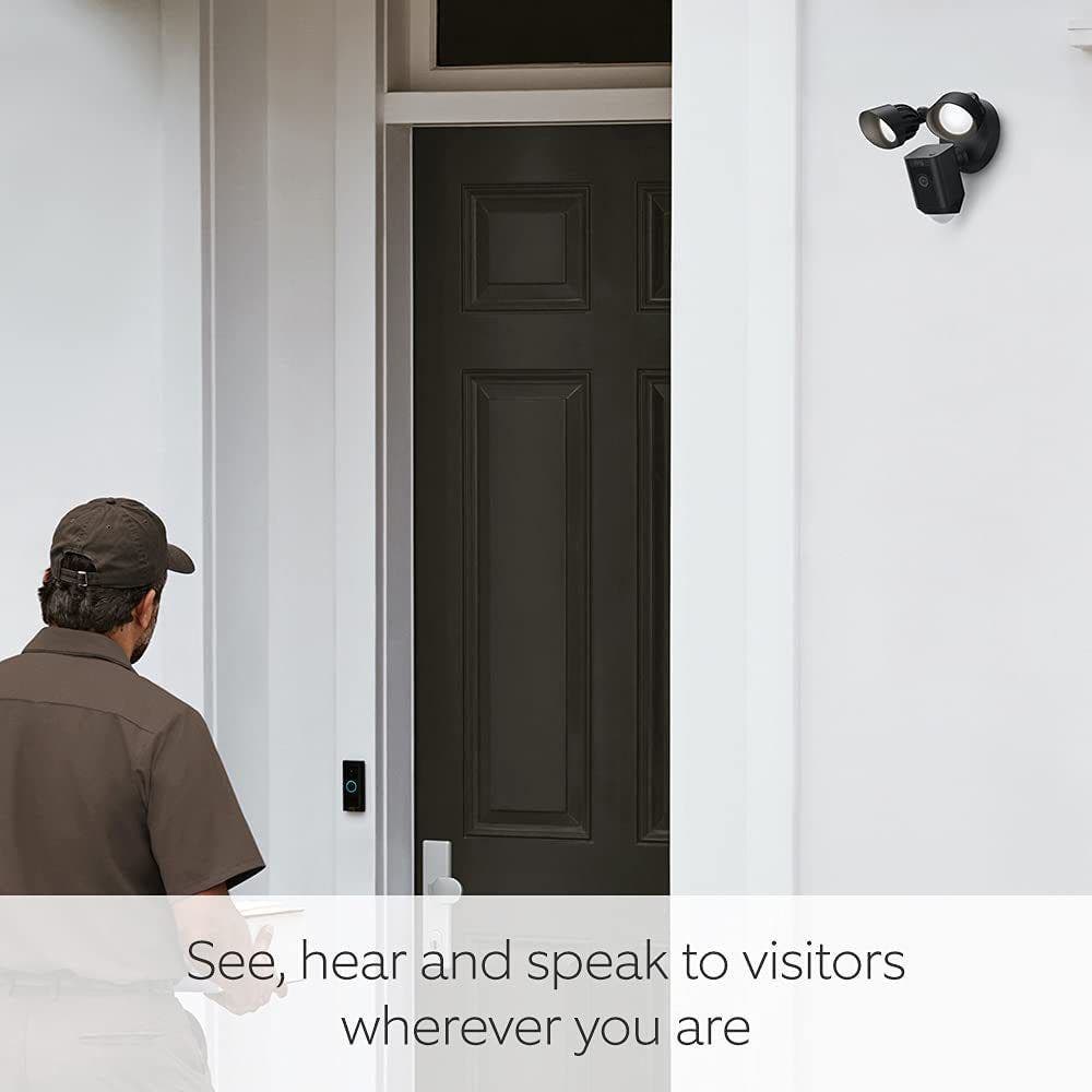 Ring Floodlight Cam Wired Plus - Black - MEA